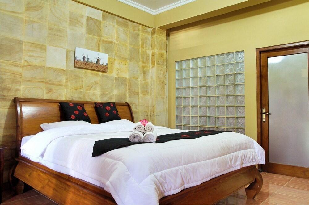 Ndalem Bantul Hotell Yogyakarta Eksteriør bilde